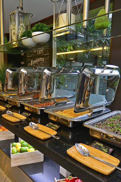 Enjoy tipical breakfast included in the rate. 
