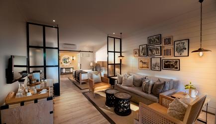 Riverdene Room Example