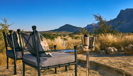 Chalet-Terrace-Hohenstein-Lodge
