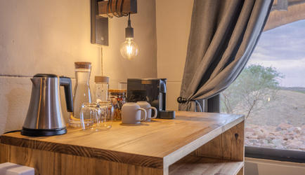 Tea & coffee station and fully stocked minibar