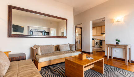 Tidal Pool - 1 Bedroom Apt | Lounge