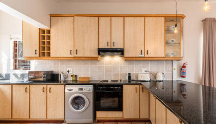 Tidal Pool - 1 Bedroom Apt | Kitchen