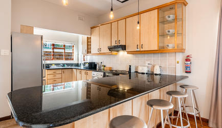 Tidal Pool - 1 Bedroom Apt | Kitchen