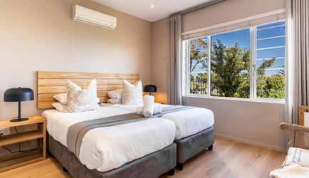 Tidal Pool - 2 Bedroom Panoramic Apartment | Bedroom
