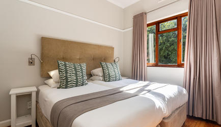 Tidal Pool - Traditional Family 3 Bedroom Apartment | Bedroom