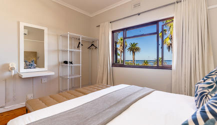 Tidal Pool - Traditional Family 3 Bedroom Apartment | Bedroom