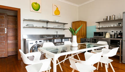 Tidal Pool - 3 Bedroom Apartment | Dining Area