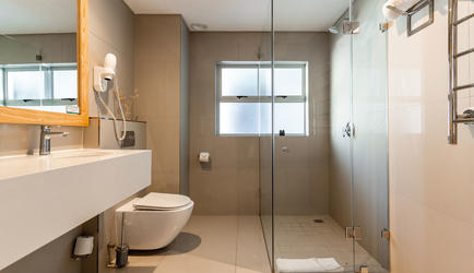 Beach View Apartments - 1 Bedroom Apartment | Bathroom