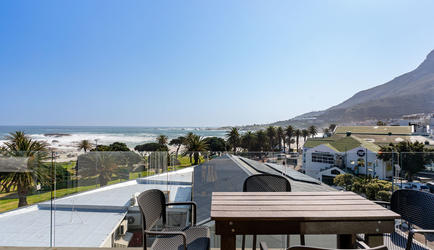 Beach View Apartments - 2 Bedroom Panoramic | Deck / View