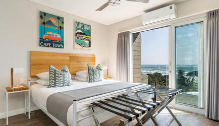 Beach View Apartments - 2 Bedroom Panoramic | Bedroom