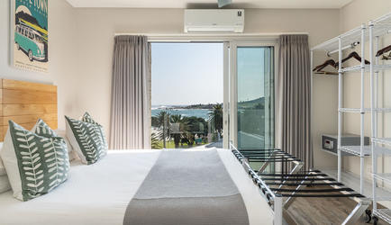 Beach View Apartments - 2 Bedroom Panoramic | Bedroom