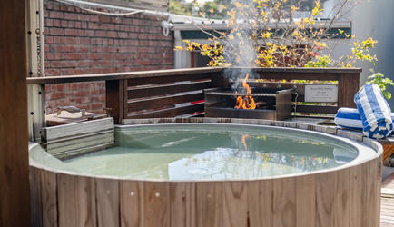 Stone Cottages - 2 Bedroom Hot Tub Cottage | Hot Tub