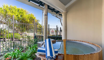 Stone Cottages - 3 Bedroom Cottage | Hot Tub