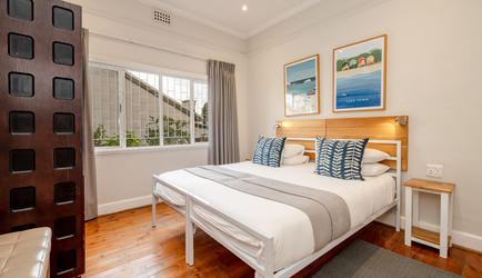 Stone Cottages - Extra Large 3 Bedroom Cottage | Bedroom