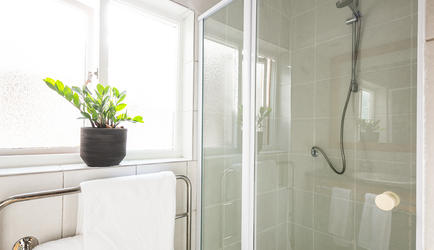 Village Apartments - 1 Bedroom Large Apartment | Bathroom