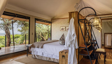 Honeymoon Tent