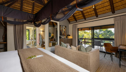 Luxury Suite