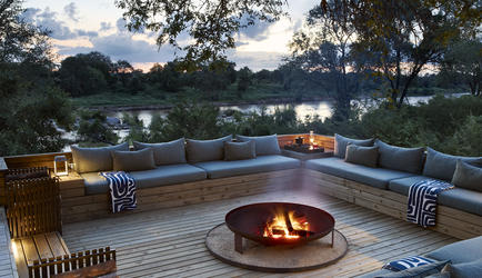 Lion Sands Fish Eagle Residence - Private Fire Deck