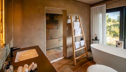 River Lodge Royal Suite