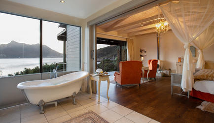 Corsica Mountain Suite bathroom