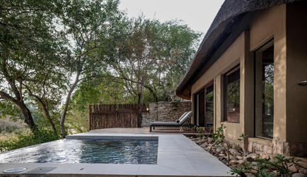 Plunge Pool