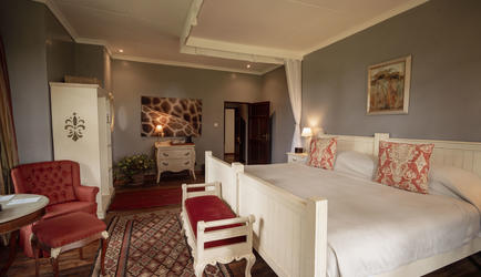 Helen's Room double/twin bed