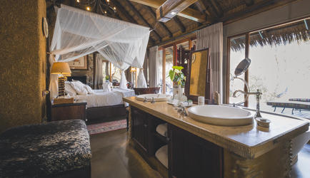 Open plan Bathroom