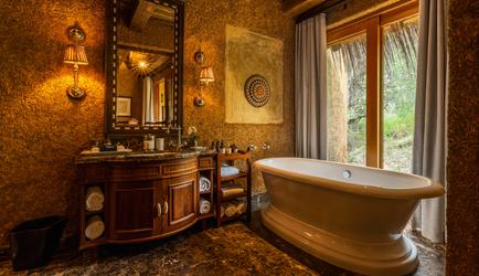 Twin Room Bathroom