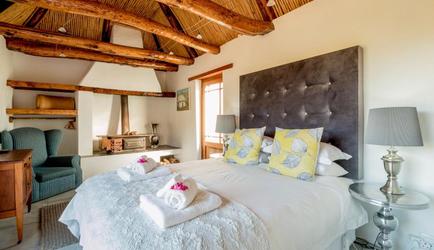 Entire Bedroom