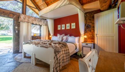 Canyon Lodge Twin Room