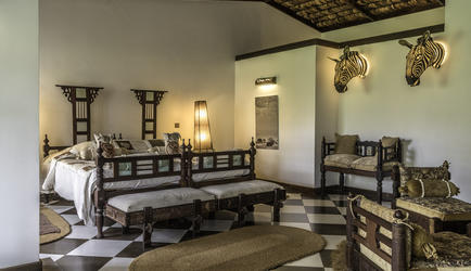 Hatari Suites 