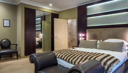 Executive Suite