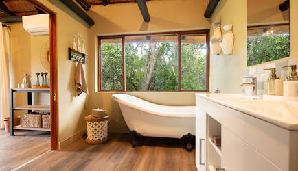 Bathroom room 1