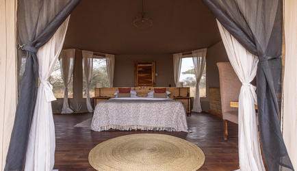 Olmara Camp Stargzer Tented Suite