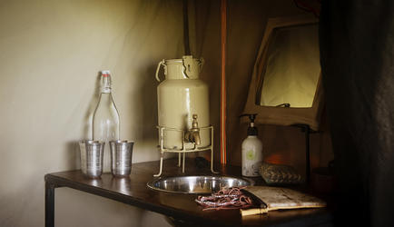 Entara Camp - Tent Bathroom
