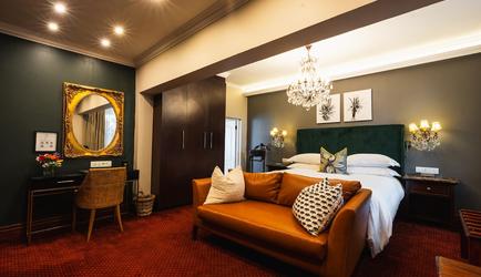 Madiba Suite