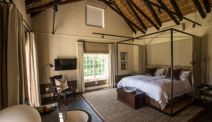 Garden Room bedroom