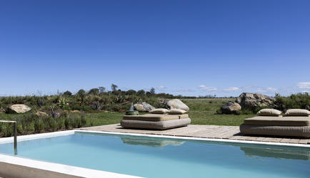 Segera House Pool