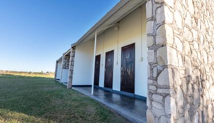 Farmhouse Camping 