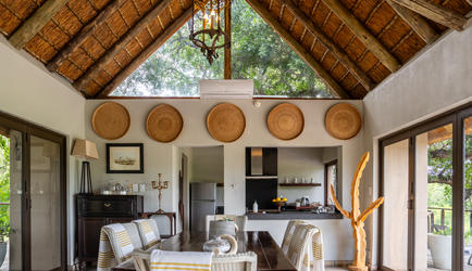 Villa Lounge