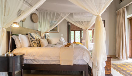 Siviti Suite Bedroom