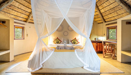 Eco Hut Double Bed