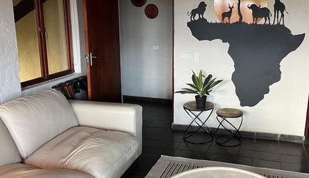 Family unit lounge