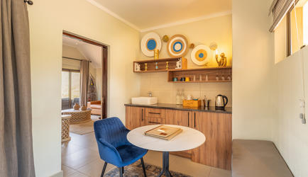 Family suite tea station