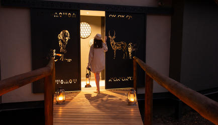 Entrance to Lion and Waterbuck suites