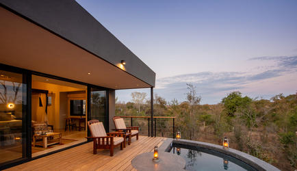 Safari Suite Patio/Deck