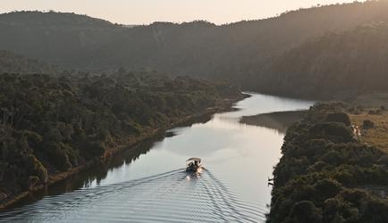 River cruise on Kariega River