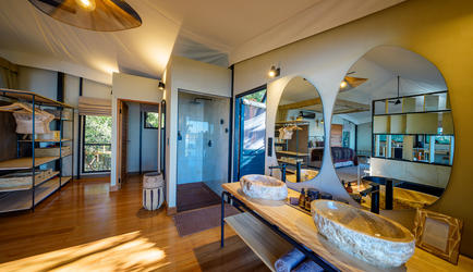 Kwetsani Camp Guest Room