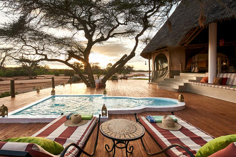 Private plunge pool of the family unit