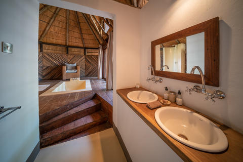 Chalet bathroom
